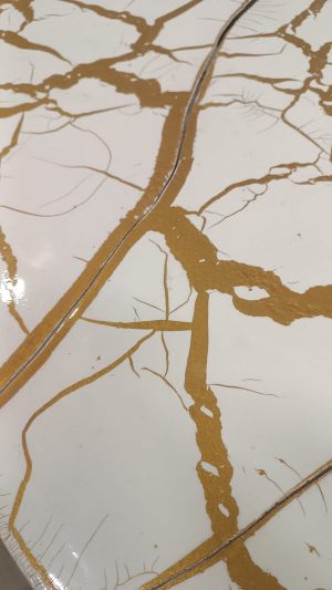 tavolo__in_ferro_verniciato_effetto_cracle-11