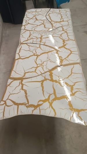 tavolo__in_ferro_verniciato_effetto_cracle-12